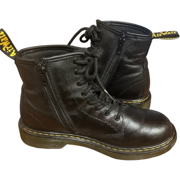Dr. Martens Junior 1460 Softy T Leather Boots in Size US 3 - Picture 1 of 4